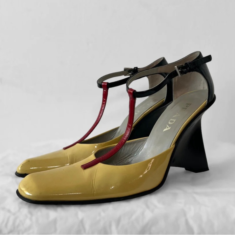 PRADA FW 1998 runway heels 7.5 womens